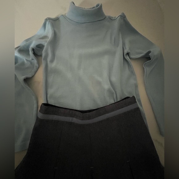 Gap girl’s Holiday sparkle skirt and top outfit - Picture 15 of 16